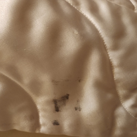 Natori ivory robe - Picture 14 of 14